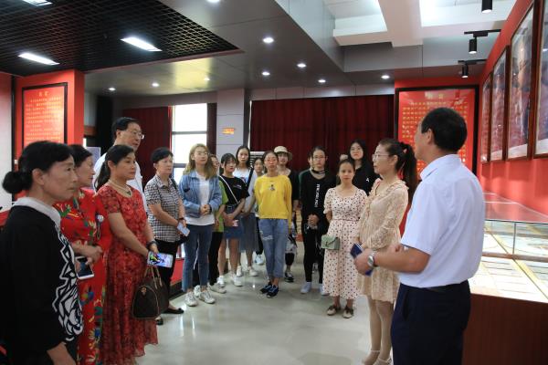 淮南市法治宣傳志愿者協會開展 “法治關愛 護航成長”活動