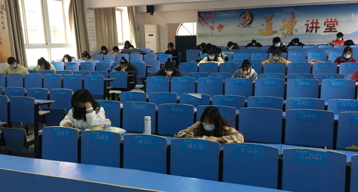 滯留學生學習.jpg