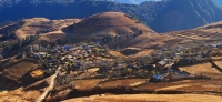 香格里拉小山村